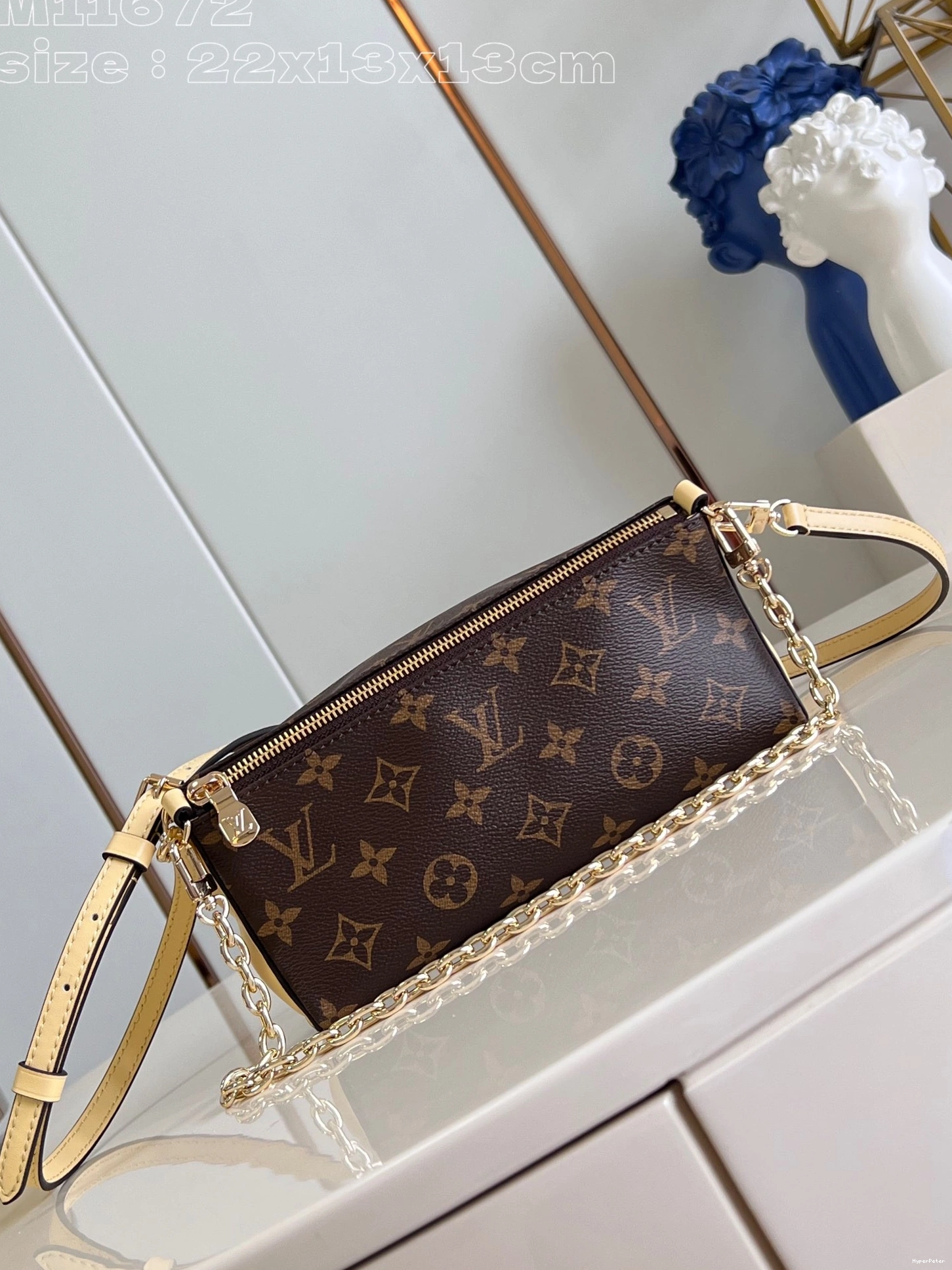 VUITTON Pouch-22.5*13*13CM LOUIS Bloom 0818